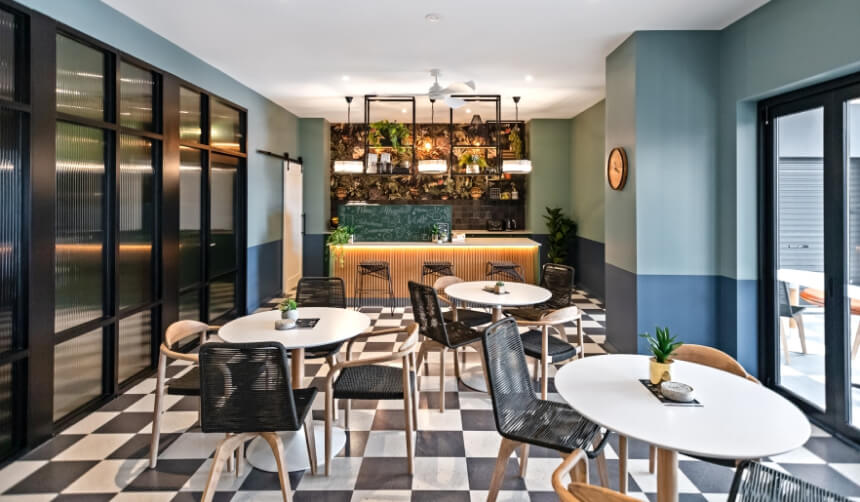 Financial advice firm providing a comfortable and professional environment for clients Financial advice firm providing a comfortable and professional environment for clients